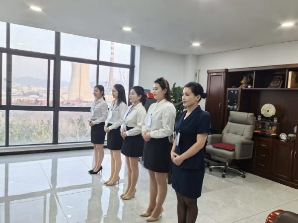 Read more about the article 면세점 외국인 직원 채용, 현지 직접 면접으로 검증된 인재를 — 글로벌비즈 대표 인터뷰